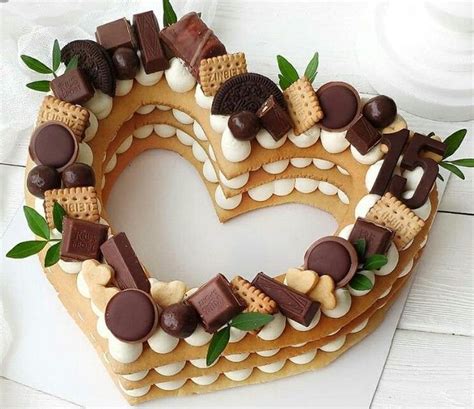 Pin by حبة قهوة on cake 🎂 | Yummy food dessert, Biscuit cake, Amazing cakes