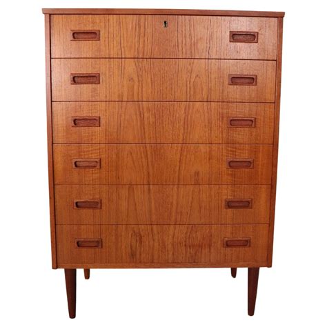 Mid Century Modern Danish Chest Of Six Drawers Tallboy In Teak