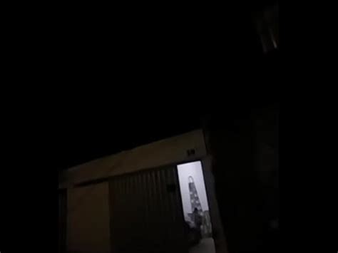 Travesti Enlevant Sa Culotte Montrant Son Cul Nu Xvideos