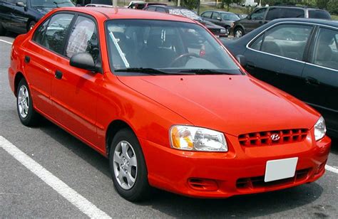 Hyundai Accent Information And Photos Momentcar