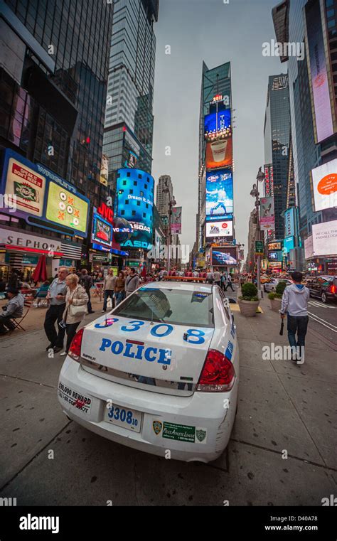 New york city police cars hi-res stock photography and images - Alamy