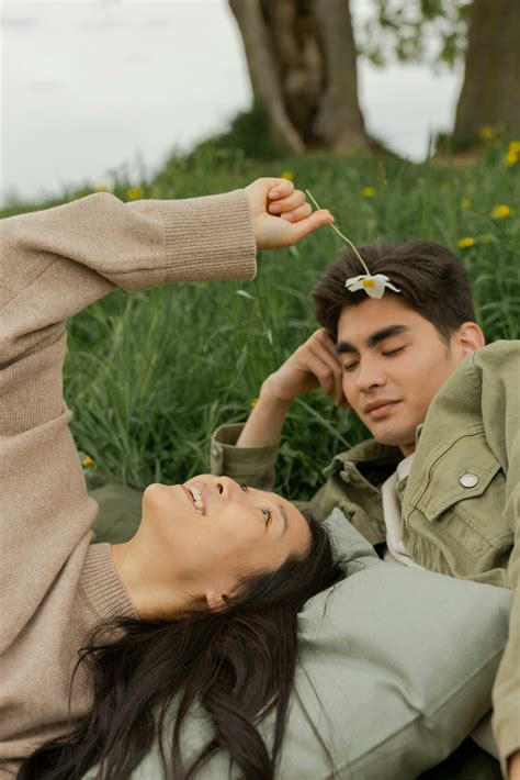 The science behind why having a crush is good for you | Goss.ie