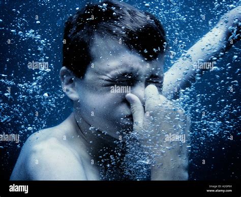 How To Swim Underwater Without Holding Your Nose At Isabel Begg Blog