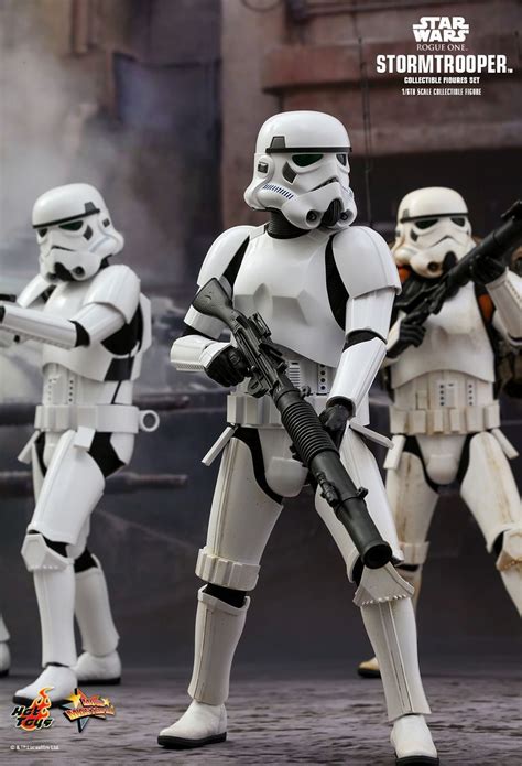 Star Wars Rogue One Stormtrooper Hot Toys Figures Unveiled