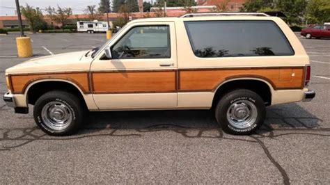 85 Gmc S15 Jimmy Teak Woody Unmolested Survivor Very Good Original