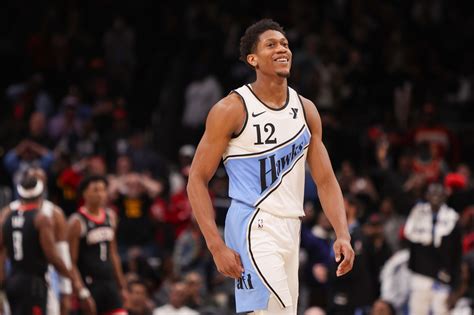 analyzing  trade cavaliers acquire deandre hunter  hawks