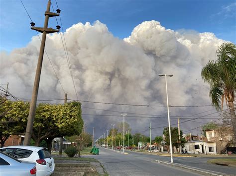 La Dantesca Nube De Humo Que Avanzó Sobre Ramallo Por Los Incendios