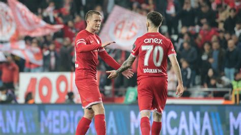 Antalyaspor Mraniyespor U Son Dakika Gol Yle Yendi