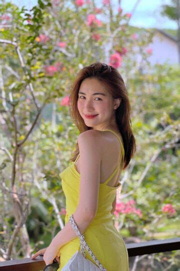 Nh H A Minzy Sexy M C Bikini L V Ng M T C Ng T Genz Relax