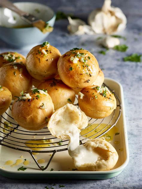 Prue Leiths Cheesy Garlic Dough Balls Lakeland Blog Lakeland