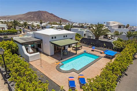 Villa Victoria Luz In Playa Blanca, Lanzarote | Villa Plus