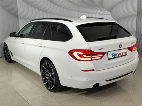 BMW Serija 5 Touring 530d XD SPORTLINE FULLED NAVI PROF KAMERA 97 000