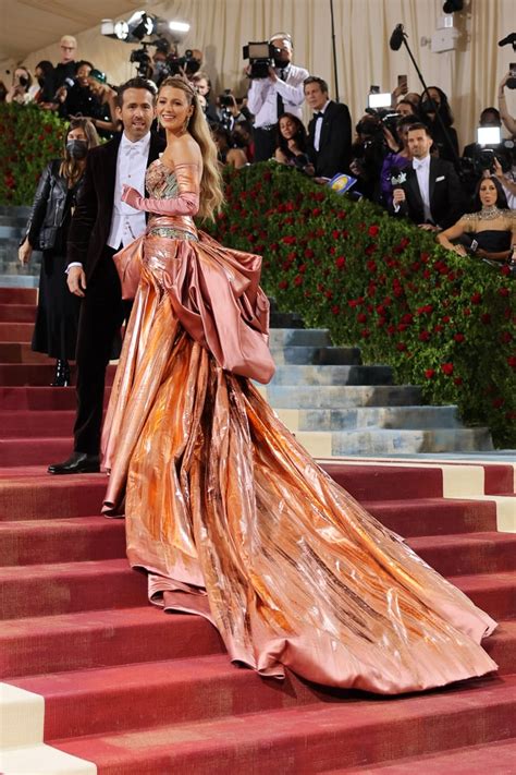 Blake Lively Wearing Atelier Versace At The Met Gala Popsugar