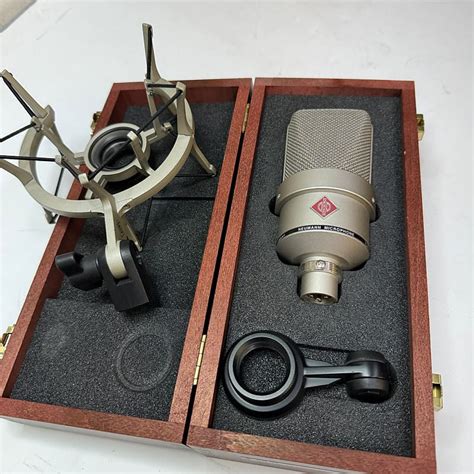 Neumann TLM 103 Large Diaphragm Cardioid Condenser Microphone Reverb