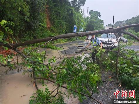 钦州龙门镇降雨破广西小时雨量历史纪录 沿海多地出现积劳