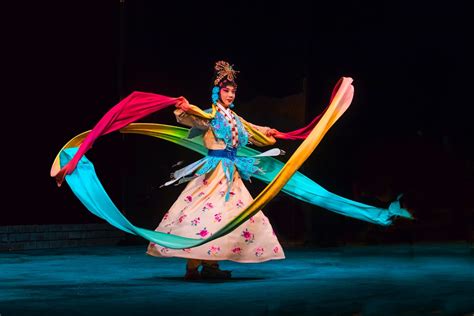 Chinese ribbon dancer - Jim Zuckerman photography & photo tours