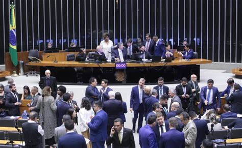 C Mara Aprova A Cria O De Cadastro Para Monitorar Fac Es E Mil Cias