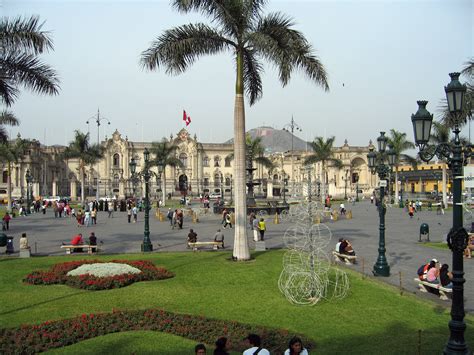 File:Peru Lima.jpg - Wikipedia 
