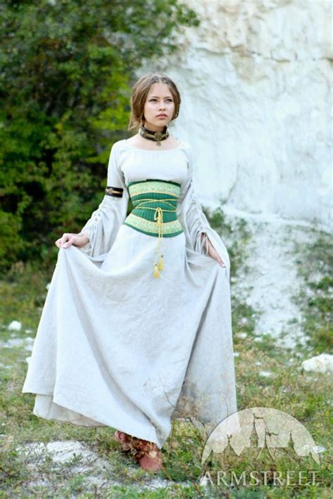 Medieval Flax Corset Belt “mistress Of The Hills” Ropa Medieval Moda Medieval Moda Estilo