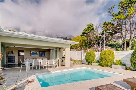 [UPDATED] 24 Dreamy Cape Town Luxury Villas (2021)