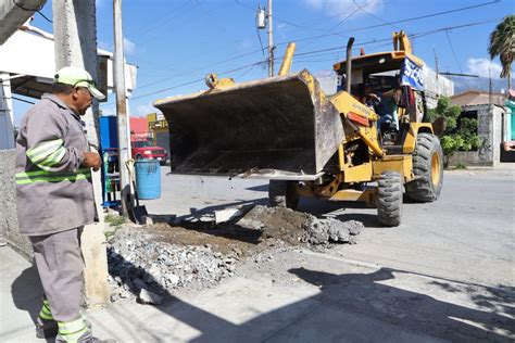 Realizan labores de limpieza y deshierbe en García Gobierno Municipal