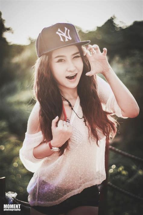 Những hot girl bán hàng online nổi tiếng vì sành điệu và xinh ngất ngây P