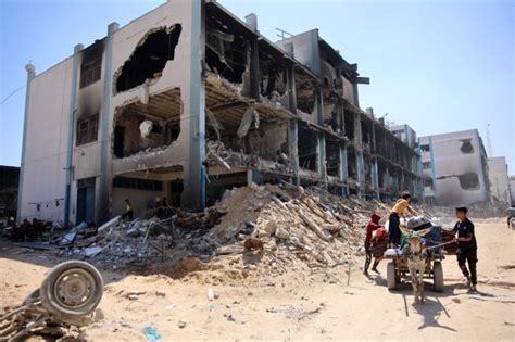 Gazans Back In War Ravaged Jabalia ‘shocked By Destruction Malay Mail