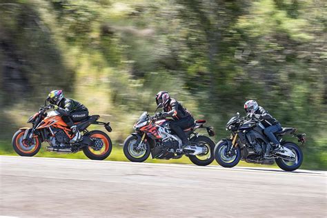 Aprilia Tuono V Factory Vs Ktm Super Duke R Evo Vs Yamaha Mt Sp Hyper Naked