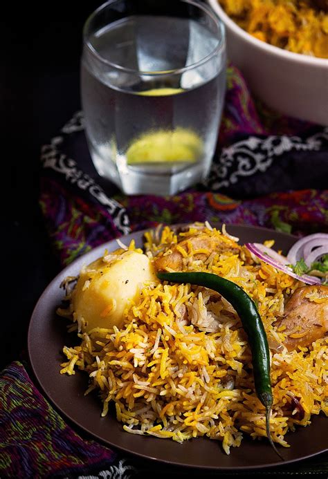 Kolkata Style Chicken Biryani Using Pressure Cooker