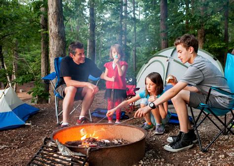 13 Best Family Camping Tents: Ultimate Guide (Budget, Premium and ...