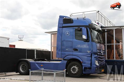 Foto Mercedes Benz Actros MP4 Van De Lugt TruckFan