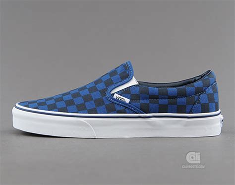 Vans Slip-On - Dark Blue Checkerboard - SneakerNews.com