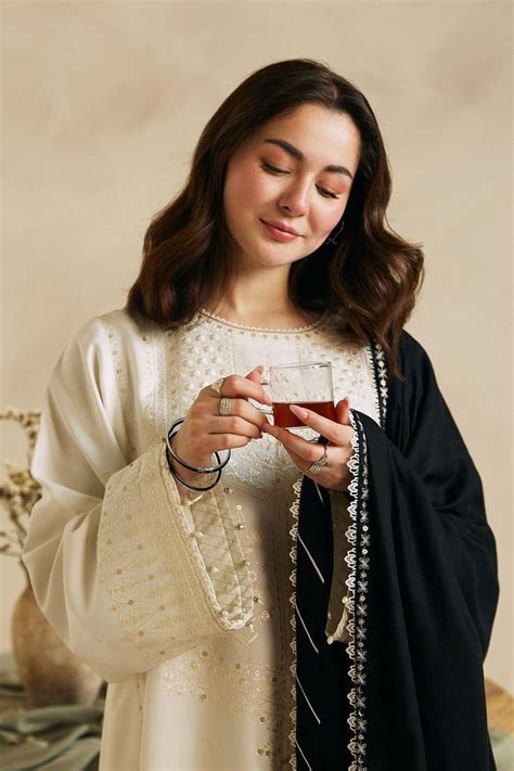 Hania Amir ️ | Simple pakistani dresses, Hania amir dresses, Pakistani ...