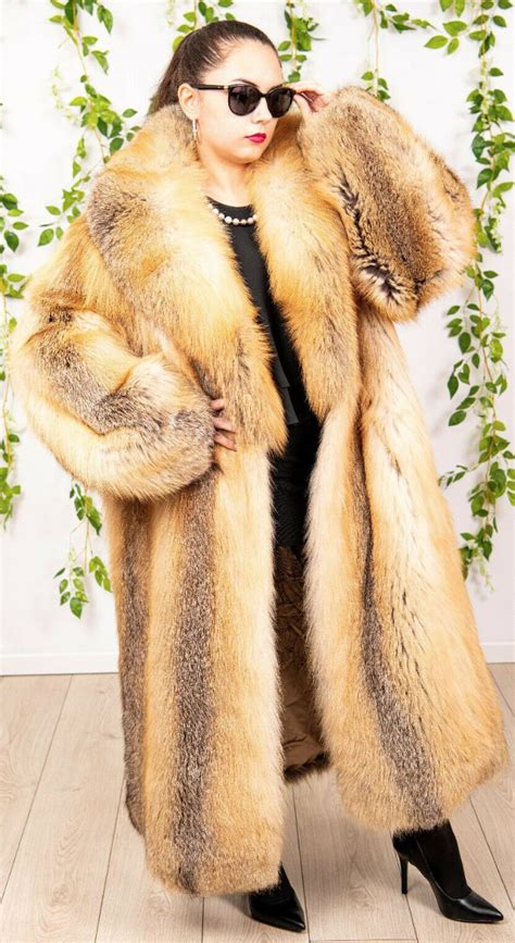 Pin By Anton Neumeier On Pelz Fur Jacket Women Fur Coat Fashion Fur