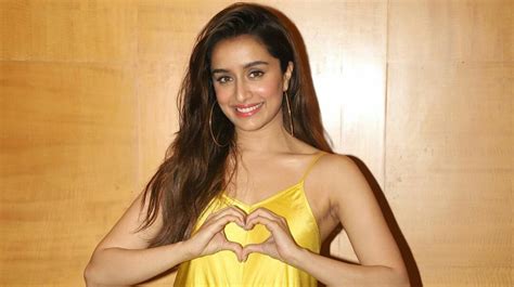 Shraddha Kapoor Thanks Fans As They Celebrate Her Million Followers