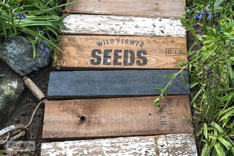 garden-themed reclaimed wood walkway-008 - Funky Junk InteriorsFunky ...