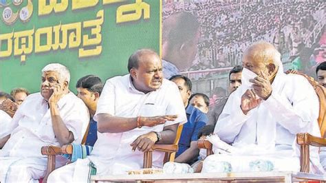 Karnataka Polls Triangular Contest JD S Will Get Working Majority