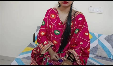 Desi Stepmom Convinced By Horny Stepson For Hard Fuck Desi Hot Sexy Stepmom Ka Teen Son Ne