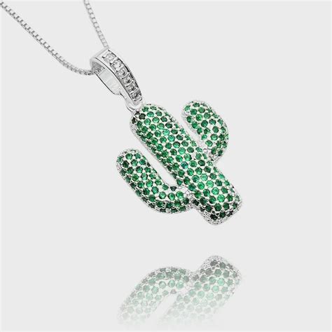 Pingente Masculino Cacto Cravejado Diamante De Zirc Nia Verde Banho De