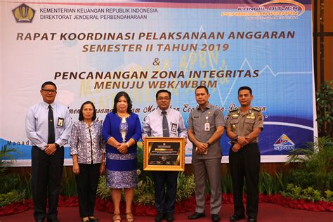 Pencanangan WBK Kanwil DJPb Provinsi Sulut