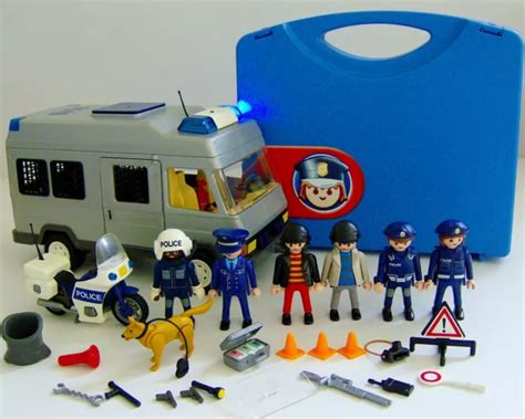 Playmobil Police Riot Van Plus Loads Of Extra S Bundle