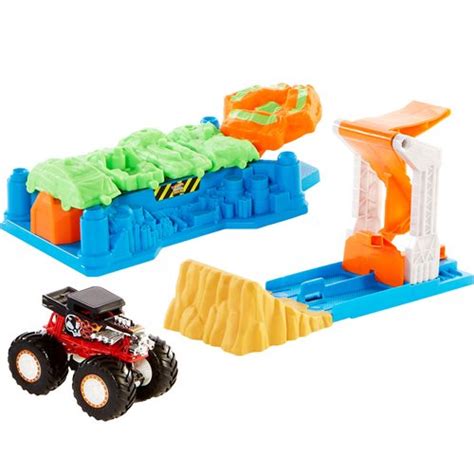 Hot Wheels Monster Trucks Launch And Bash Playset