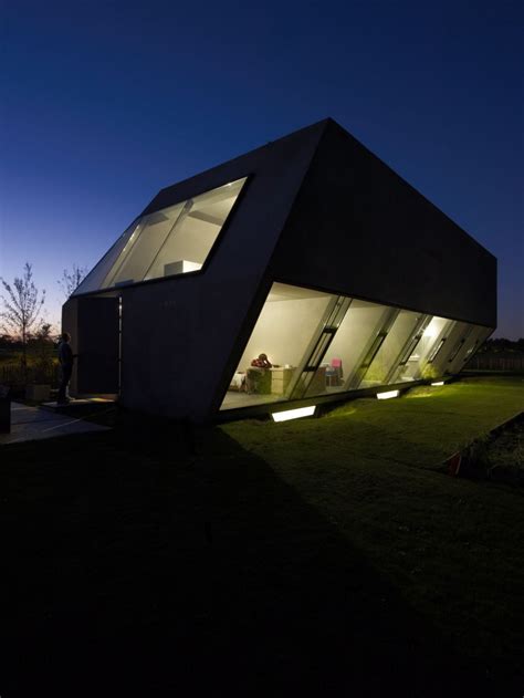 Unconventional House Vmx S Minimalism Marries Ruralism