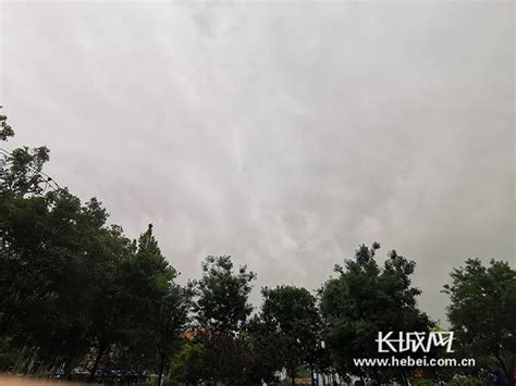 8 11级雷暴大风冰雹雷阵雨正在逼近！河北强对流天气来了！澎湃号·媒体澎湃新闻 The Paper