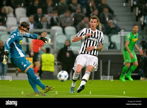 Yann Sommer Borussia Monchengladbach Banque De Photographies Et D