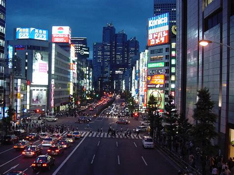 Tokyo at Night by konekonoarashi on DeviantArt