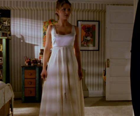 Critiquing Fashion Of Buffy The Vampire Slayer