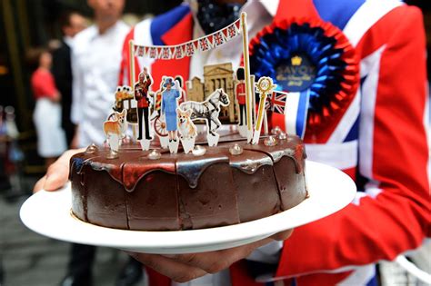 How To Host A Traditional British Street Party