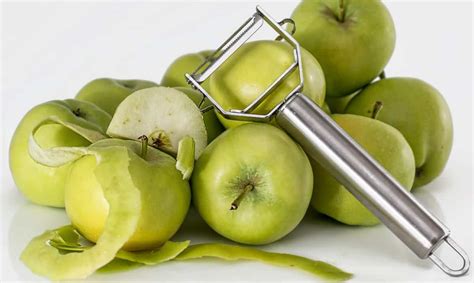 Serrated Peeler Vs Straight How To Choose