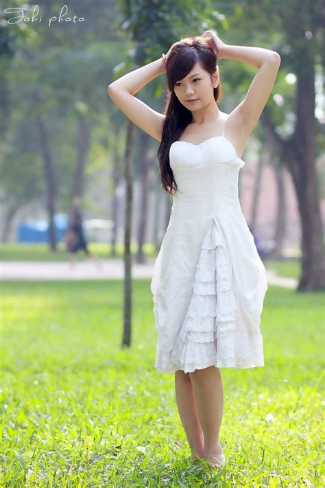 R Ng Kh Nh C I Duy N Tr C Gi Photo Bikini Beautiful Girl Bikini Girl Cute Bikini Girl